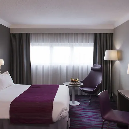 Western Paris Orly Airport Hotel 4*