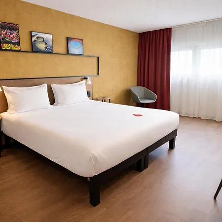 Ibis Aeroport Paris Orly Hotel