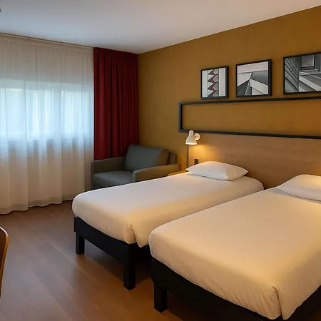 Ibis Aeroport Paris Orly