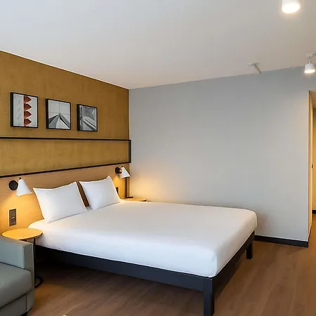 Ibis Aeroport Paris Orly Hotel 4*