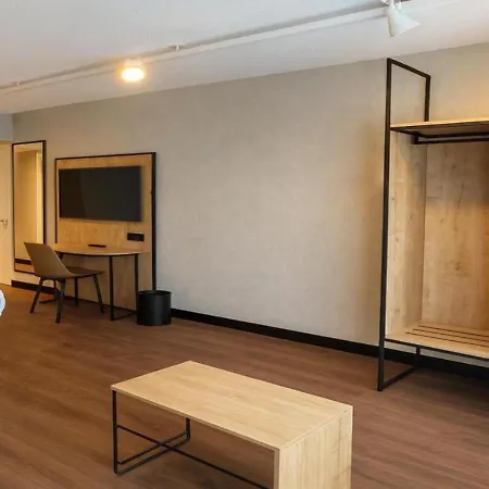 Hotel Ibis Aeroport Paris Orly Rungis