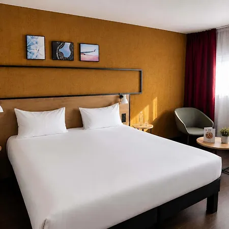 Ibis Aeroport Paris Orly 4* Rungis
